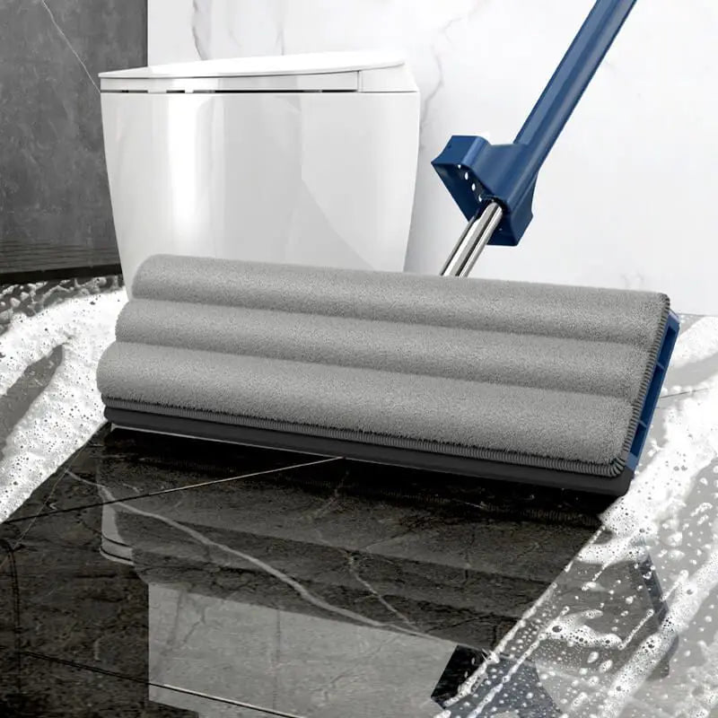 Flat Mop for Wet and Dry Use With 360 ° Swivel